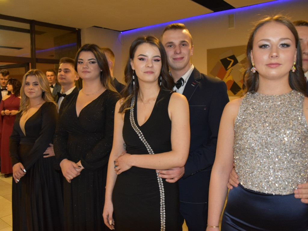 Studniówka w Zespole Szkół Nr 2 w Ostrowcu Świętokrzyskim