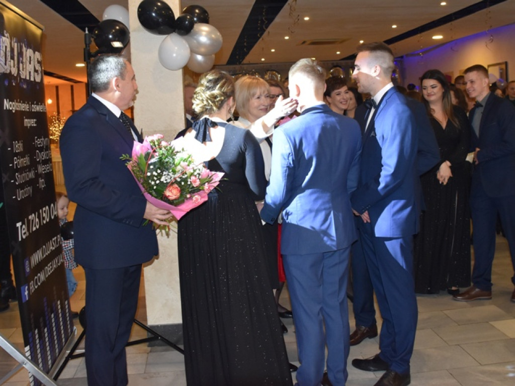 Studniówka w Zespole Szkół Nr 2 w Ostrowcu Świętokrzyskim