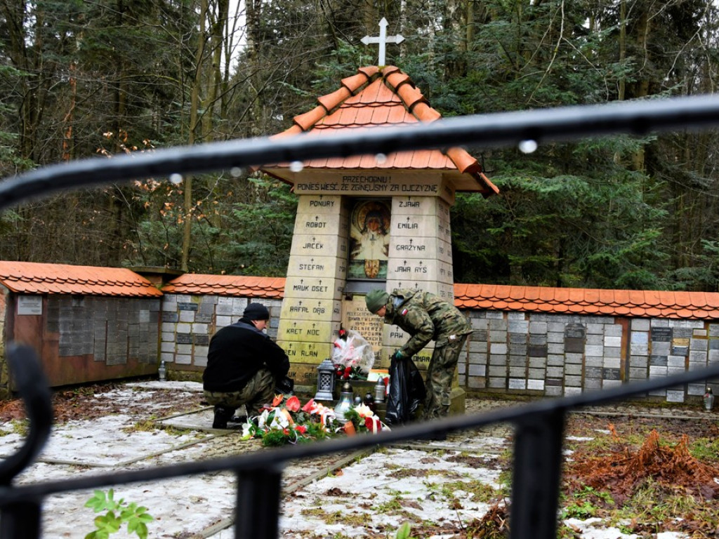 Światełko dla Bohatera. W 80. rocznicę powstania Armii Krajowej (zdjęcia)