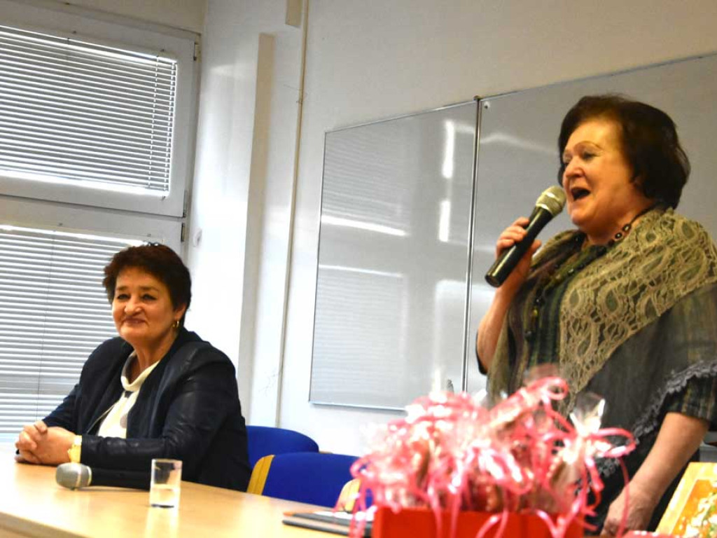 Z seniorami Uniwersytetu Trzeciego Wieku