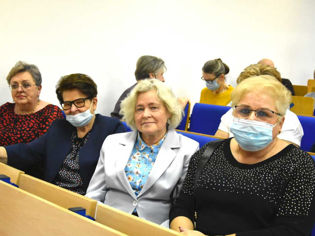 Z seniorami Uniwersytetu Trzeciego Wieku