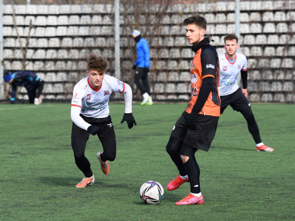Mecz sparingowy. *KSZO 1929 Ostrowiec Świętokrzyski - Wisła Sandomierz 2:2