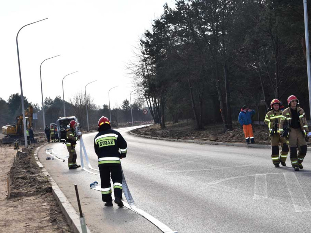 Uszkodzony gazociąg. Ewakuacja szkoły (zdjęcia)