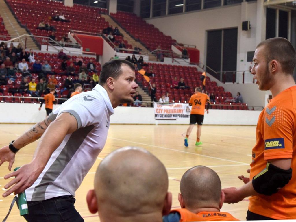 I liga piłki ręcznej mężczyzn. Grupa D *KSZO Ostrowiec Świętokrzyski ? Grunwald Ruda Śląska 39:31