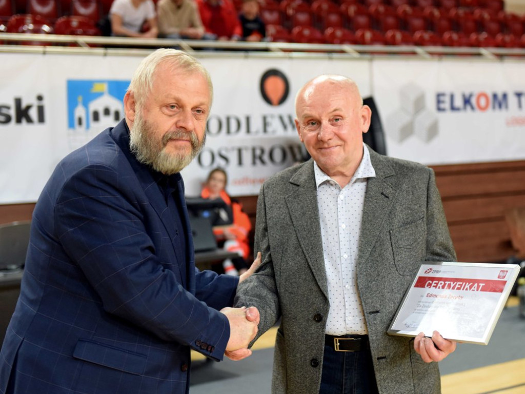 I liga piłki ręcznej mężczyzn. *KSZO - KSSPR Końskie 27:27 (5:6 w rzutach karnych)