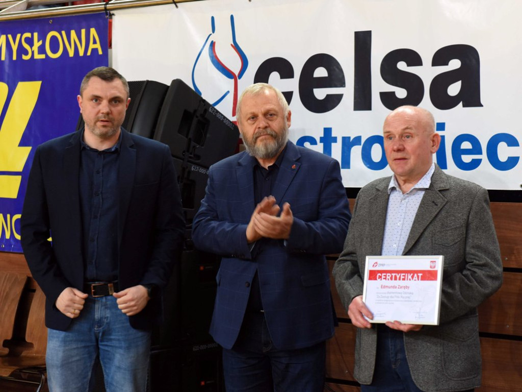 I liga piłki ręcznej mężczyzn. *KSZO - KSSPR Końskie 27:27 (5:6 w rzutach karnych)
