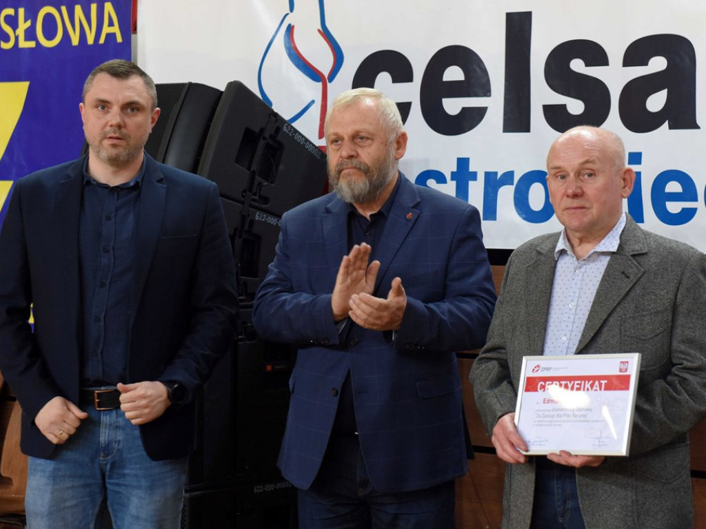 I liga piłki ręcznej mężczyzn. *KSZO - KSSPR Końskie 27:27 (5:6 w rzutach karnych)