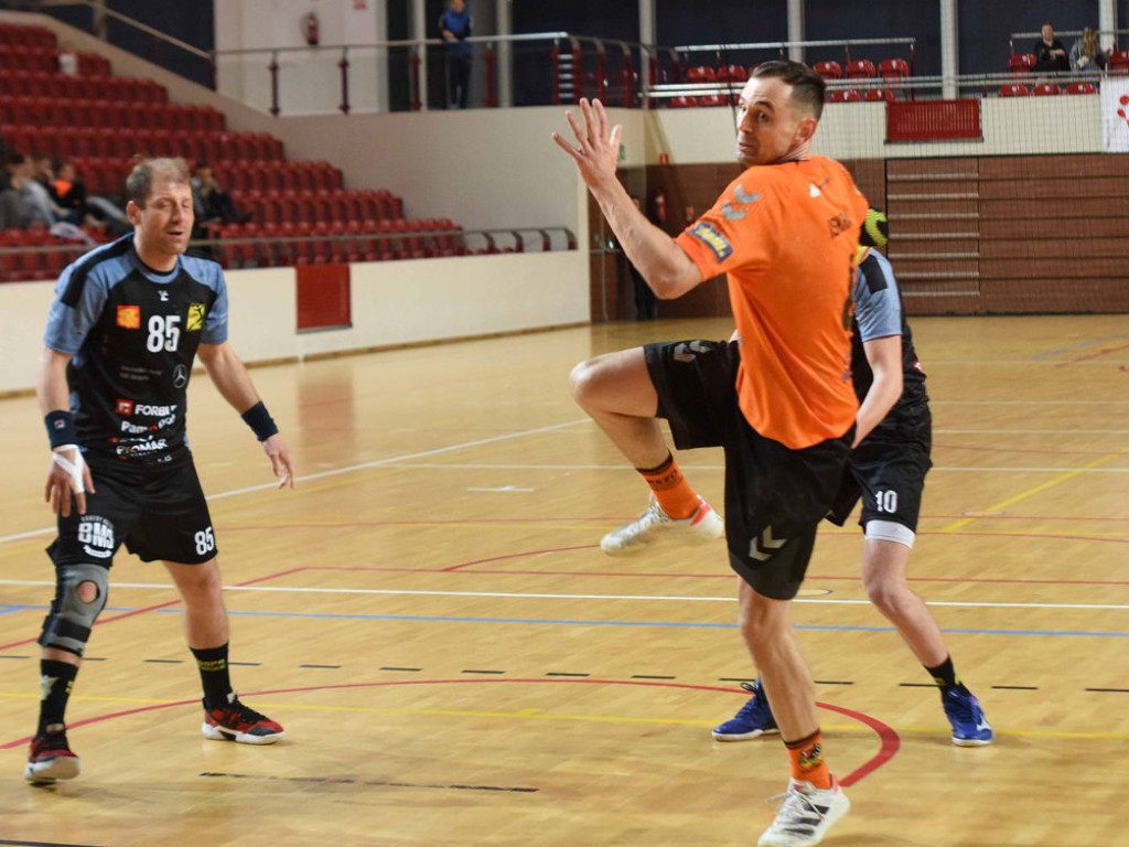 I liga piłki ręcznej mężczyzn. *KSZO - KSSPR Końskie 27:27 (5:6 w rzutach karnych)