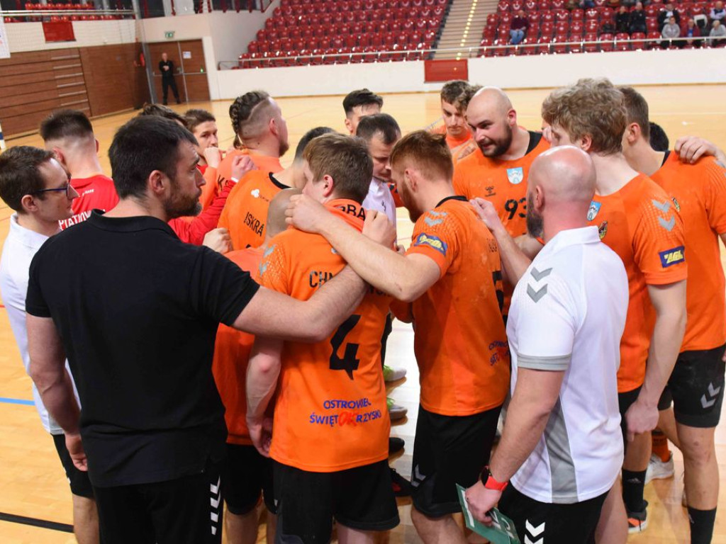 I liga piłki ręcznej mężczyzn. *KSZO - KSSPR Końskie 27:27 (5:6 w rzutach karnych)