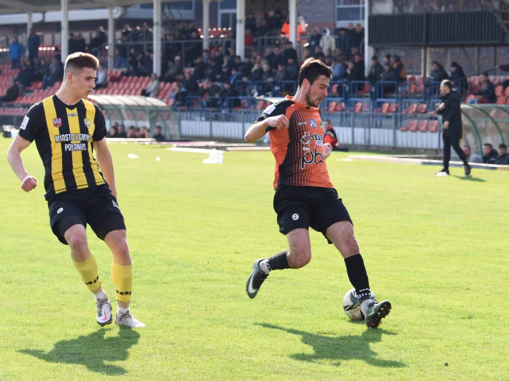III liga piłkarska. Grupa IV. *KSZO1929 Ostrowiec Świętokrzyski - Czarni Połaniec 2:1