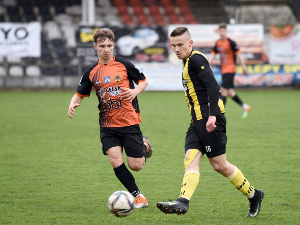 III liga piłkarska. Grupa IV. *KSZO1929 Ostrowiec Świętokrzyski - Czarni Połaniec 2:1