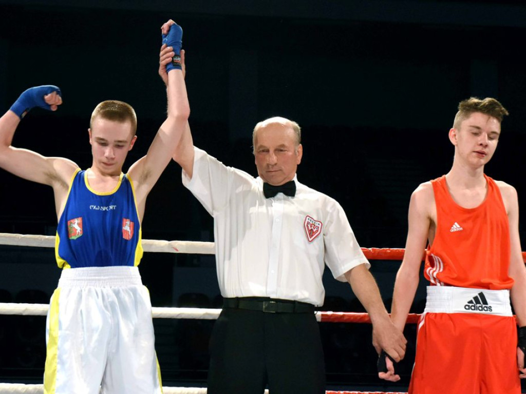 Pięściarska Międzywojewódzka Liga Juniorów. *Świętokrzyskie - Lubelskie 19:15