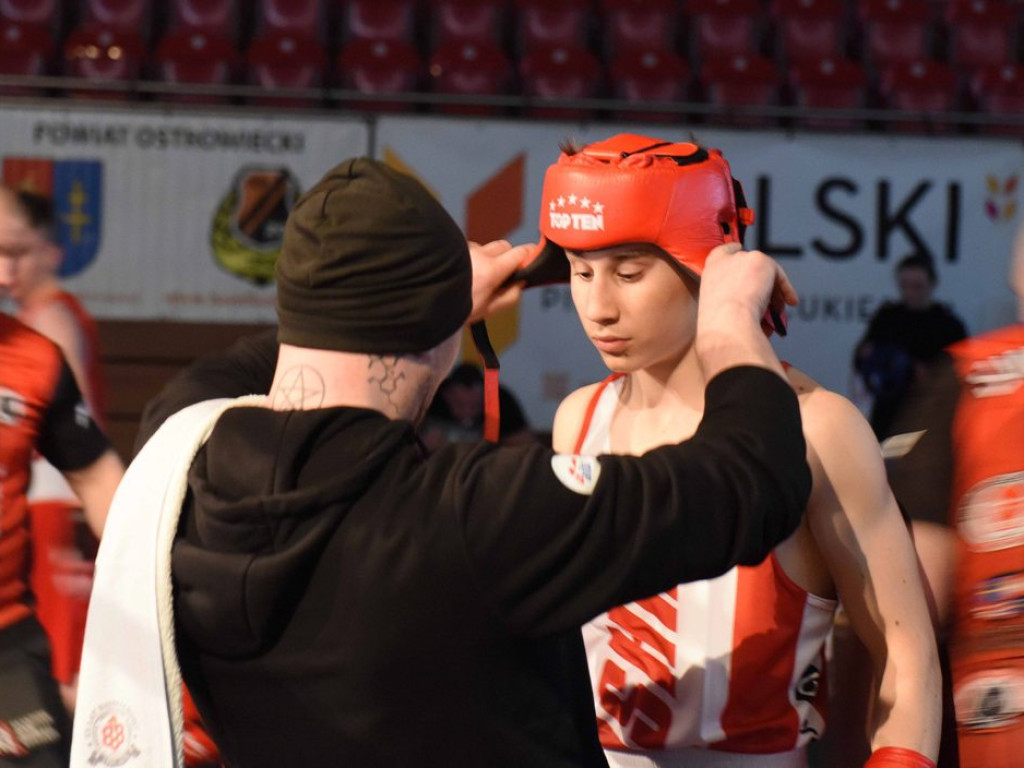 Pięściarska Międzywojewódzka Liga Juniorów. *Świętokrzyskie - Lubelskie 19:15