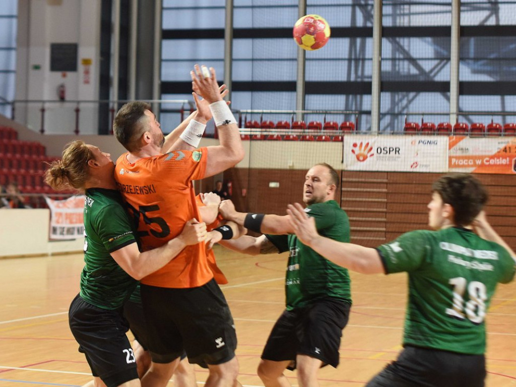 I liga piłki ręcznej mężczyzn. Grupa D. *KSZO Ostrowiec Świętokrzyski - MKS Olimpia Piekary Śląskie 25:32
