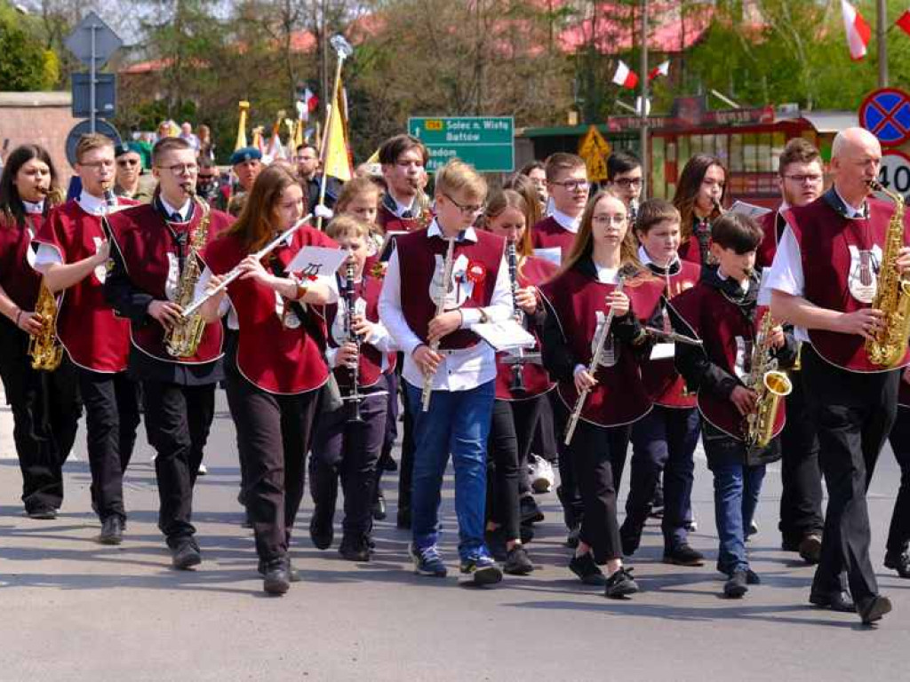 Obchody Święta Konstytucji 3 Maja w Ostrowcu Świętokrzyskim (zdjęcia)