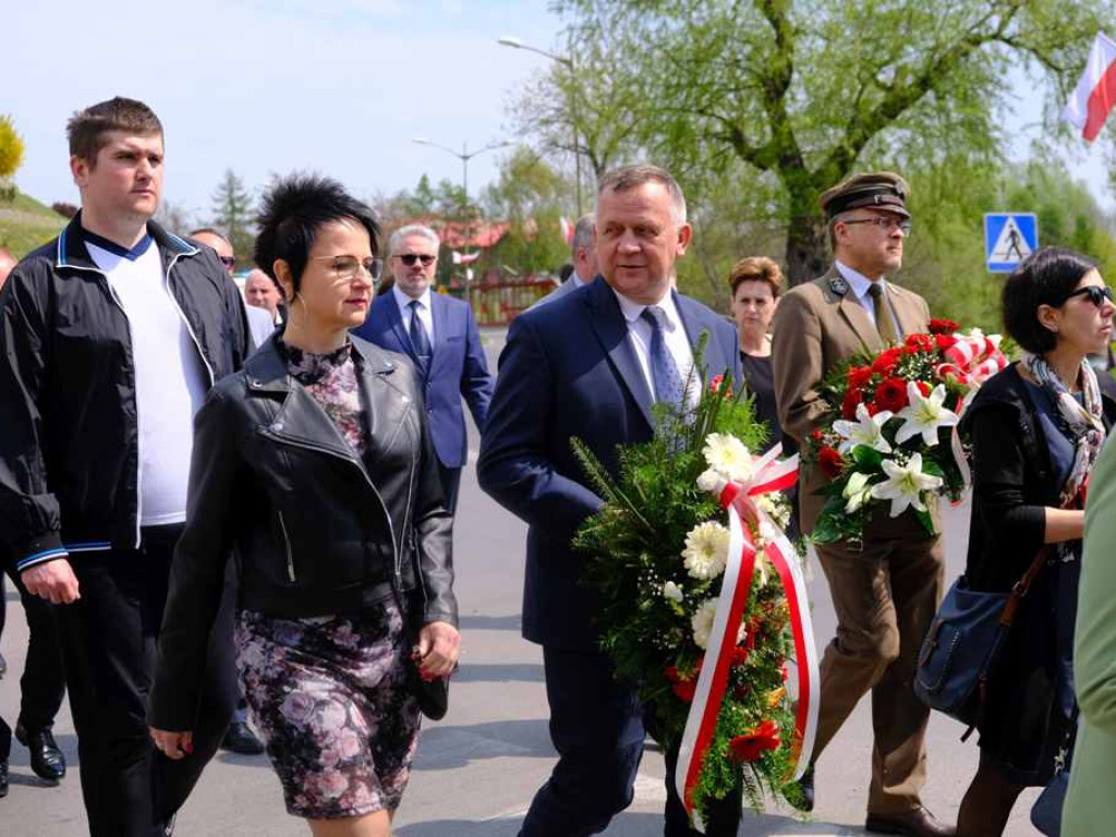 Obchody Święta Konstytucji 3 Maja w Ostrowcu Świętokrzyskim (zdjęcia)