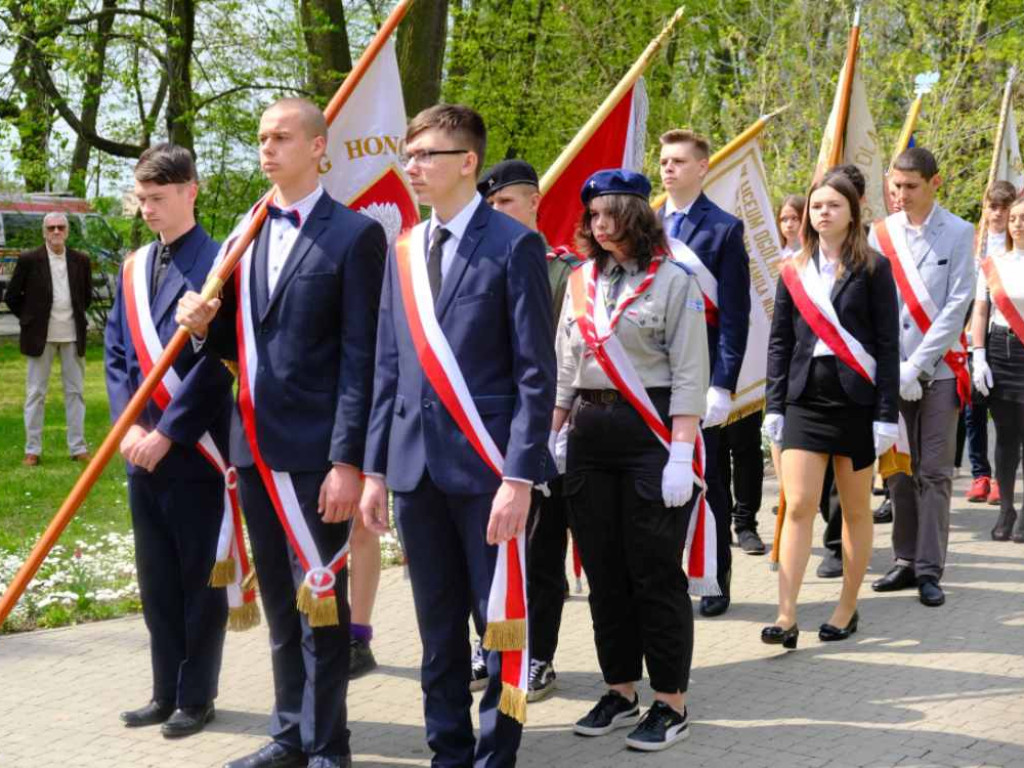 Obchody Święta Konstytucji 3 Maja w Ostrowcu Świętokrzyskim (zdjęcia)