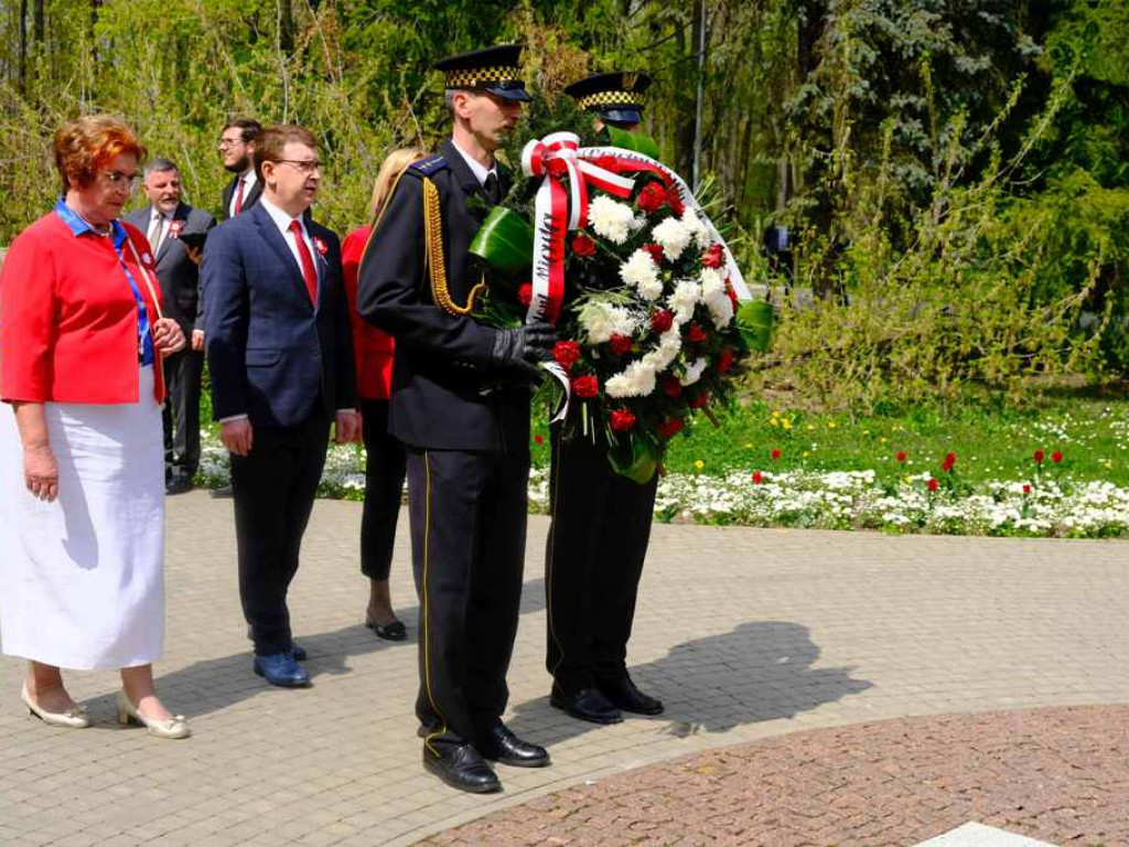 Obchody Święta Konstytucji 3 Maja w Ostrowcu Świętokrzyskim (zdjęcia)