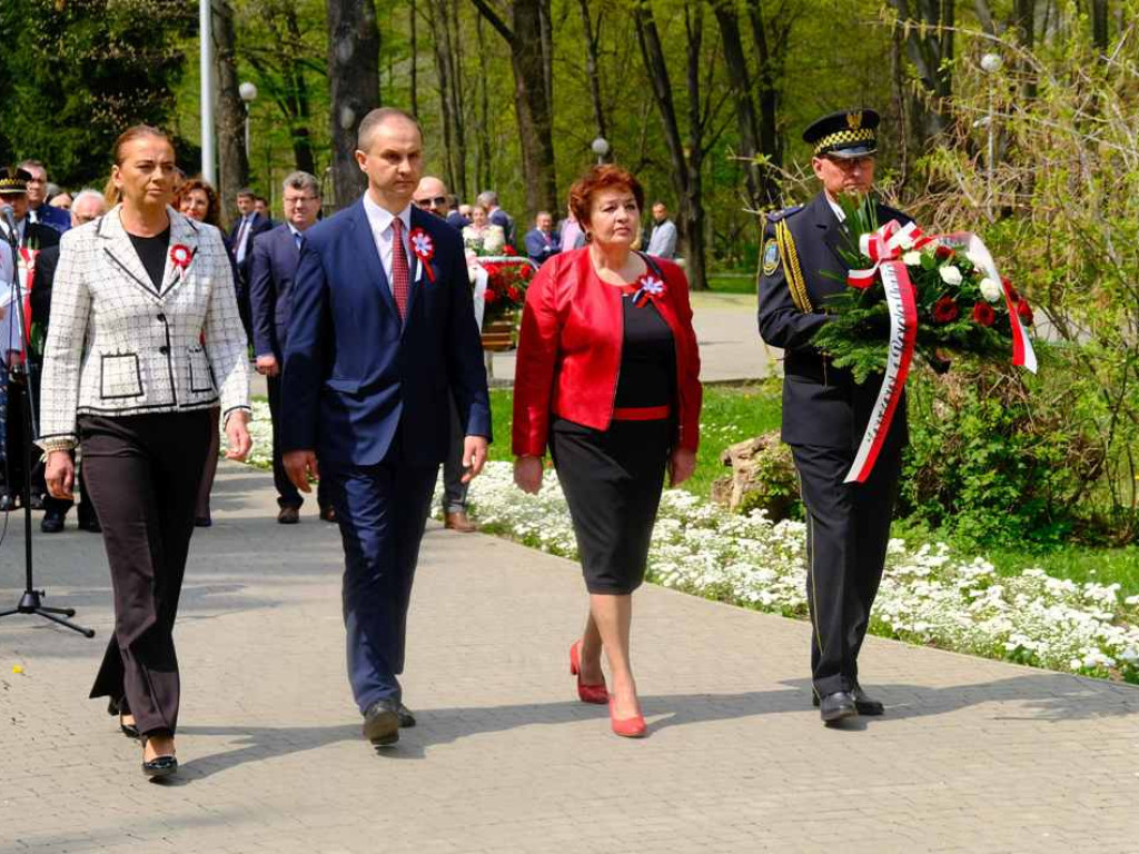 Obchody Święta Konstytucji 3 Maja w Ostrowcu Świętokrzyskim (zdjęcia)