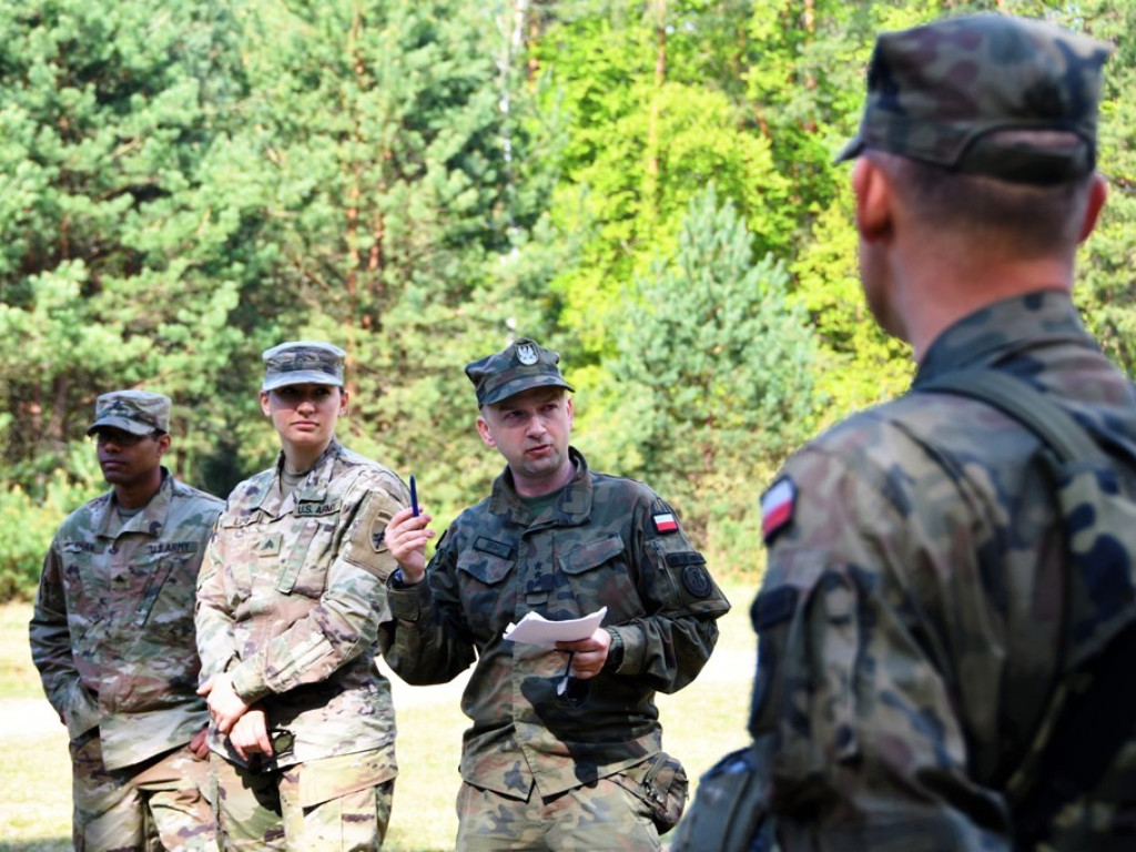 Wspólne ćwiczenia Świętokrzyskich Terytorialsów i żołnierzy U.S. Army (zdjęcia)