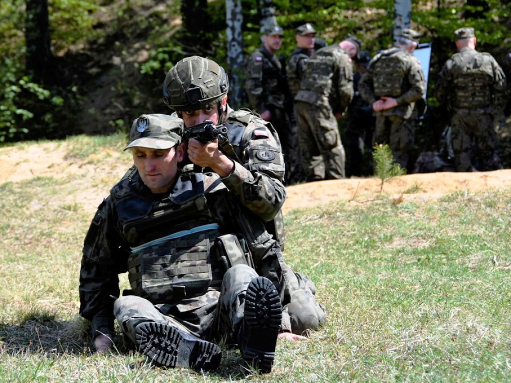 Wspólne ćwiczenia Świętokrzyskich Terytorialsów i żołnierzy U.S. Army (zdjęcia)