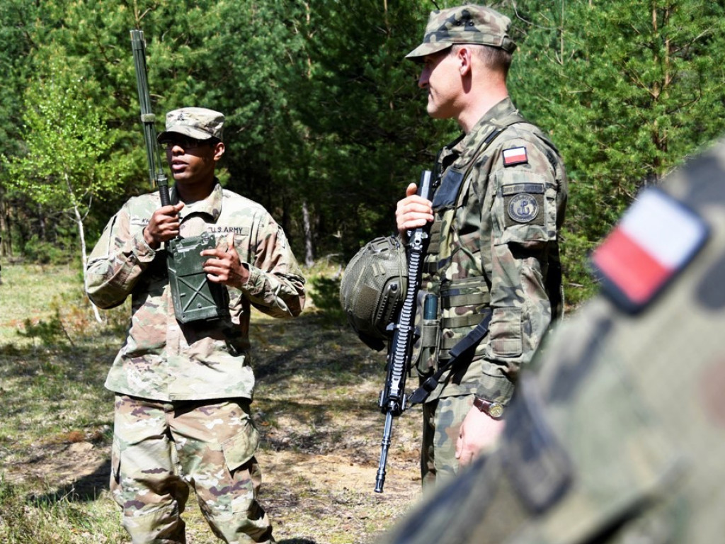 Wspólne ćwiczenia Świętokrzyskich Terytorialsów i żołnierzy U.S. Army (zdjęcia)