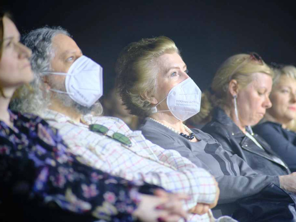 Natalia Przybysz zafundowała nam remedium na rzeczywistość. Świetny koncert w OBK (zdjęcia, wideo)