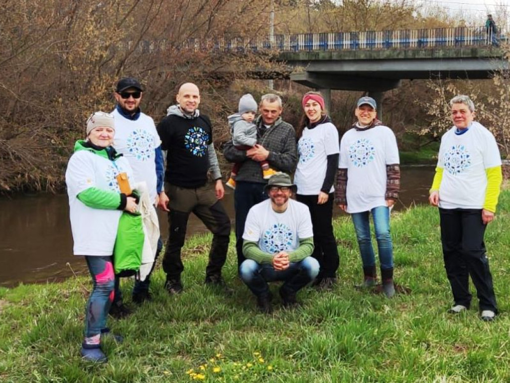 Będą kontynuować sprzątanie Kamiennej (zdjęcia)