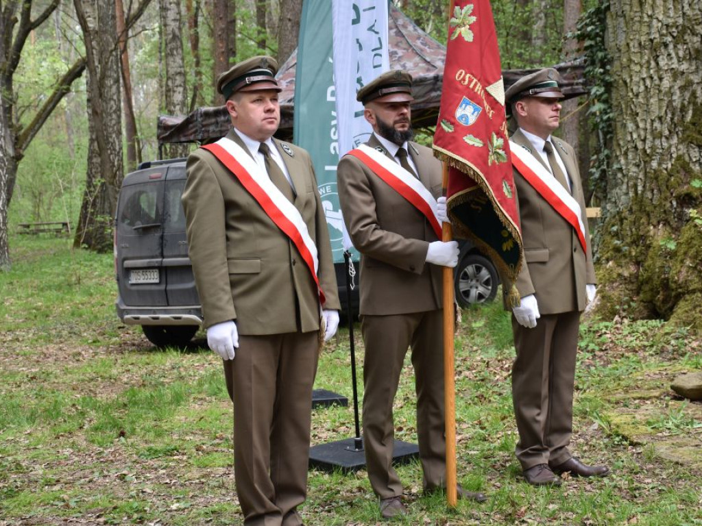 Cześć i Chwała Bohaterom Bitwy pod Jeziórkiem (zdjęcia)