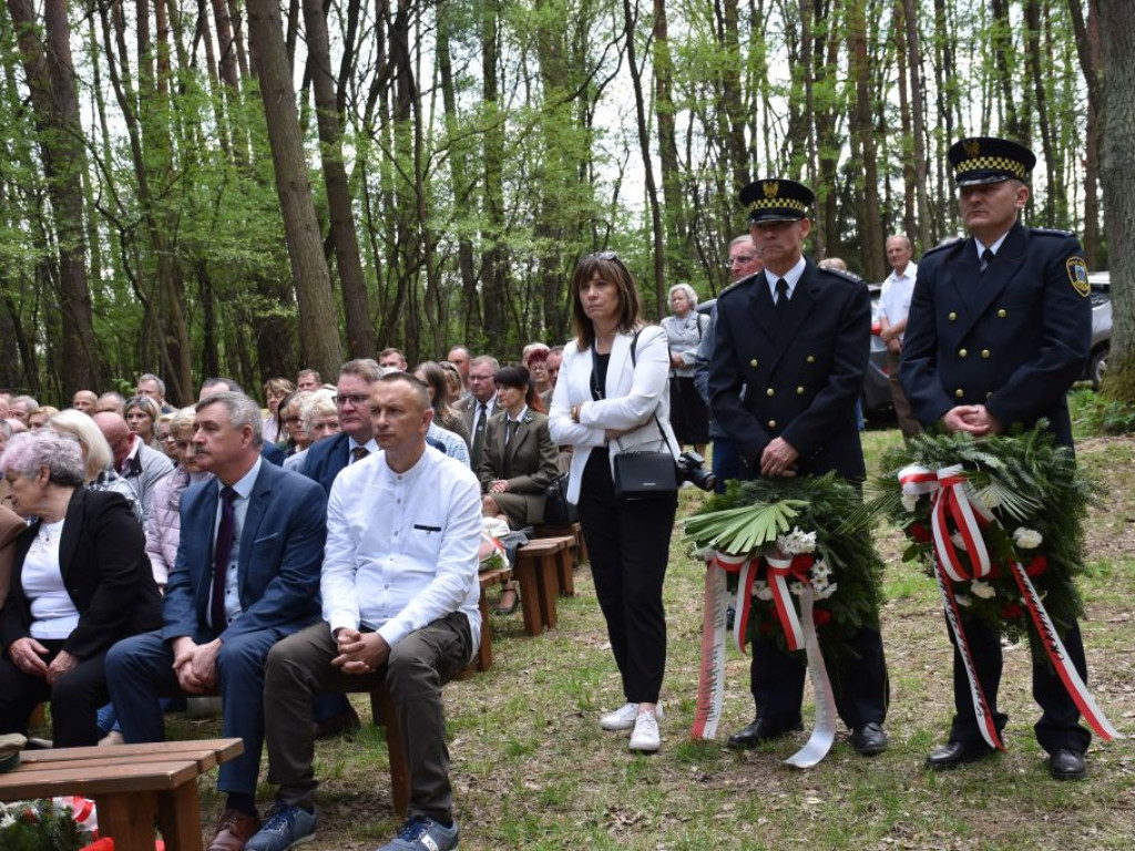 Cześć i Chwała Bohaterom Bitwy pod Jeziórkiem (zdjęcia)