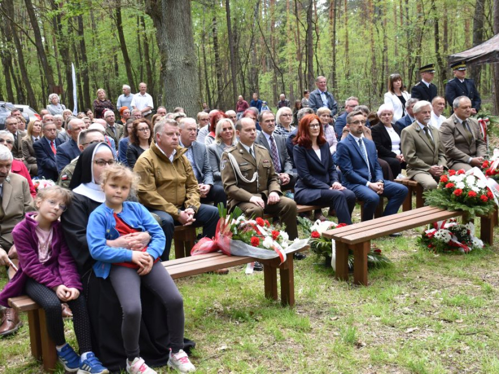 Cześć i Chwała Bohaterom Bitwy pod Jeziórkiem (zdjęcia)