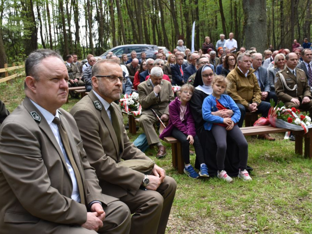 Cześć i Chwała Bohaterom Bitwy pod Jeziórkiem (zdjęcia)