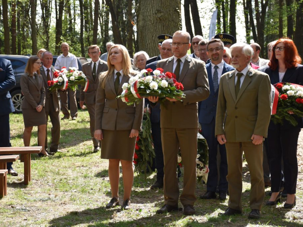 Cześć i Chwała Bohaterom Bitwy pod Jeziórkiem (zdjęcia)