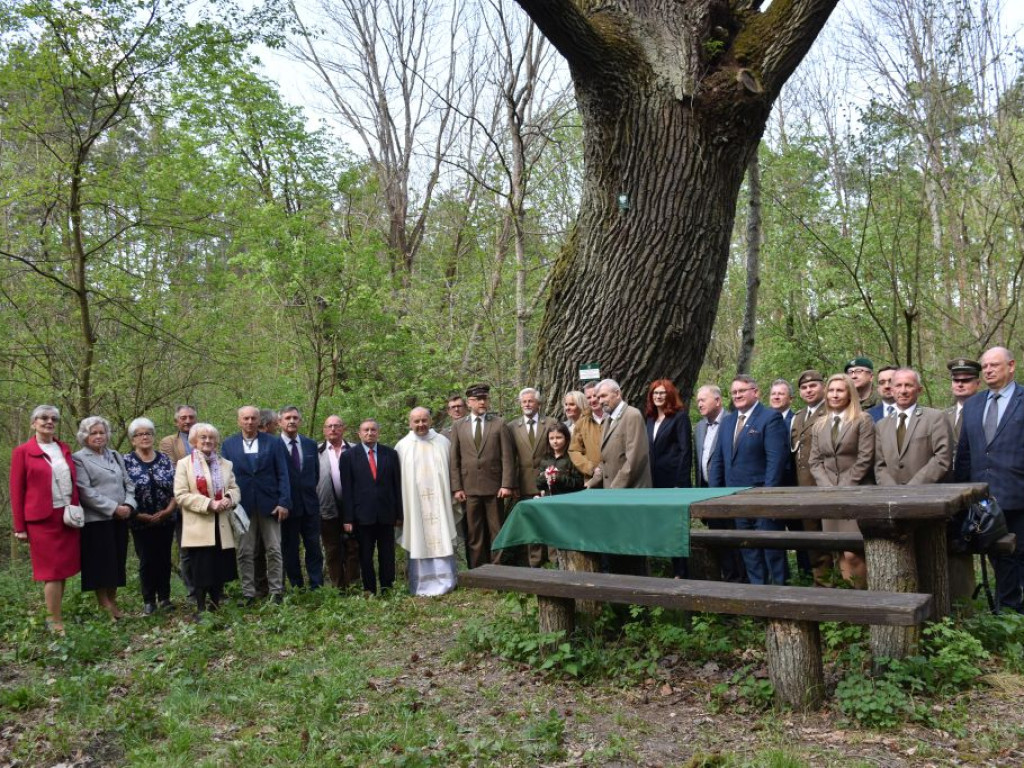 Cześć i Chwała Bohaterom Bitwy pod Jeziórkiem (zdjęcia)
