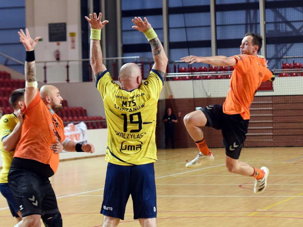I liga piłki ręcznej mężczyzn. Grupa D. *KSZO Ostrowiec Świętokrzyski - MTS Chrzanów 31:26