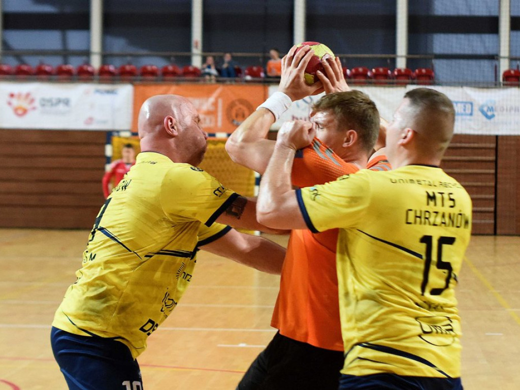 I liga piłki ręcznej mężczyzn. Grupa D. *KSZO Ostrowiec Świętokrzyski - MTS Chrzanów 31:26