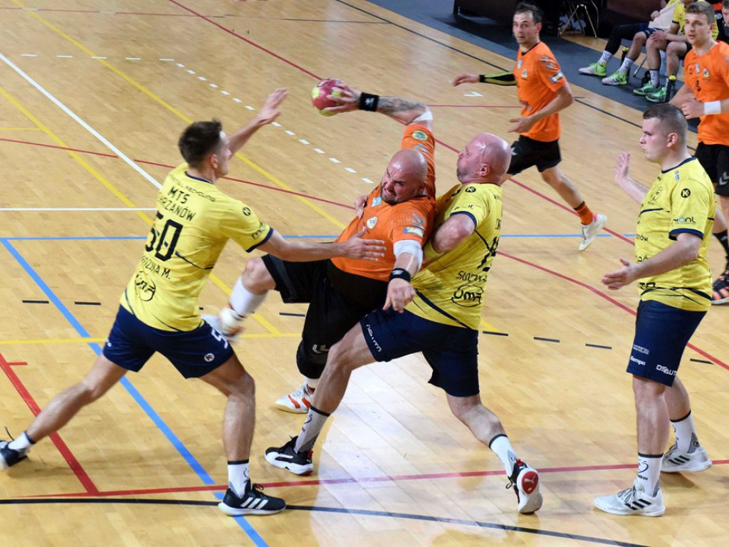 I liga piłki ręcznej mężczyzn. Grupa D. *KSZO Ostrowiec Świętokrzyski - MTS Chrzanów 31:26