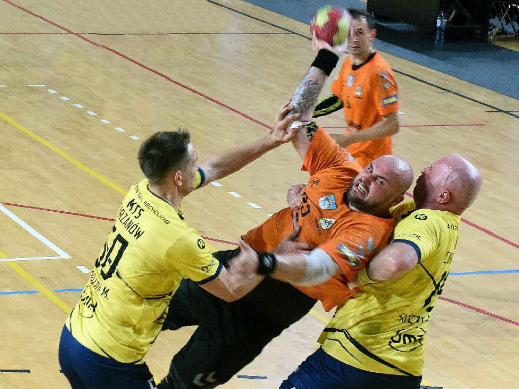 I liga piłki ręcznej mężczyzn. Grupa D. *KSZO Ostrowiec Świętokrzyski - MTS Chrzanów 31:26