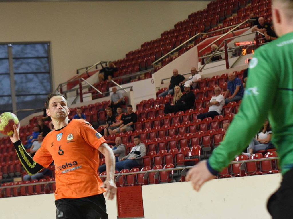 I liga piłki ręcznej mężczyzn. Grupa D. *KSZO Ostrowiec Świętokrzyski - MTS Chrzanów 31:26