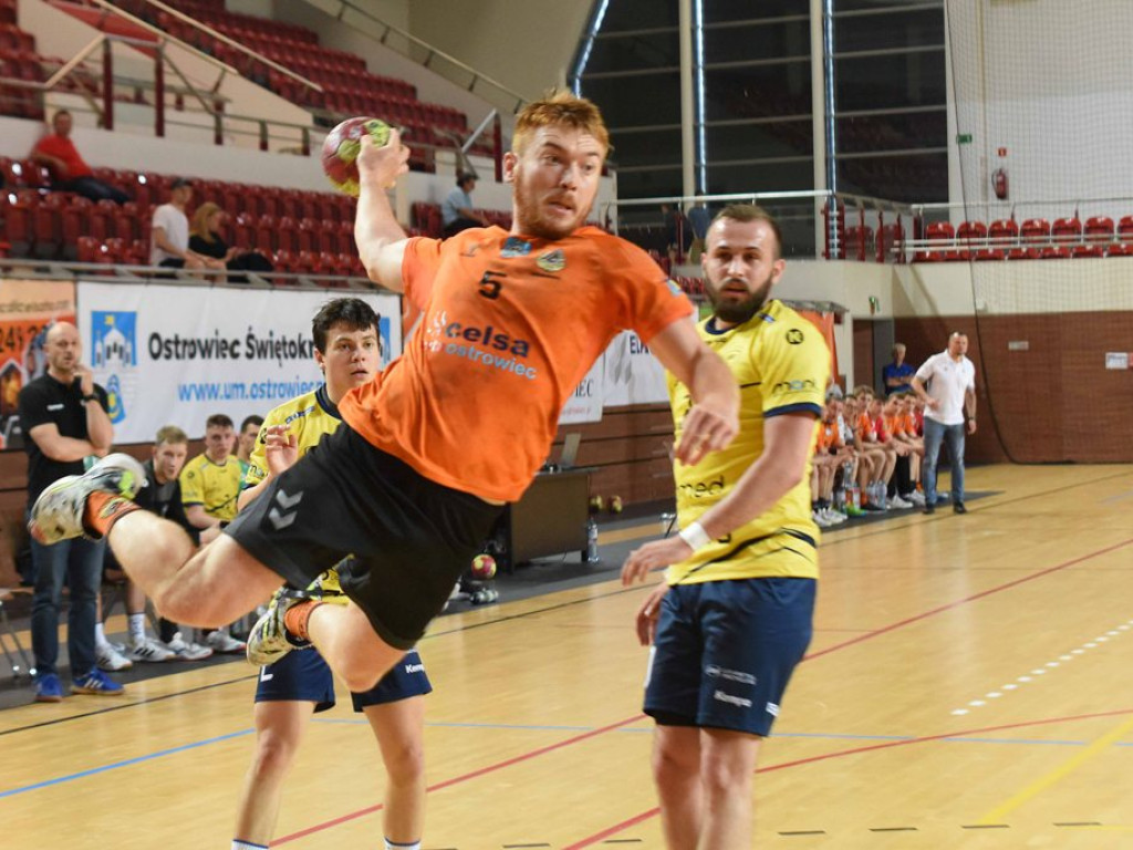 I liga piłki ręcznej mężczyzn. Grupa D. *KSZO Ostrowiec Świętokrzyski - MTS Chrzanów 31:26