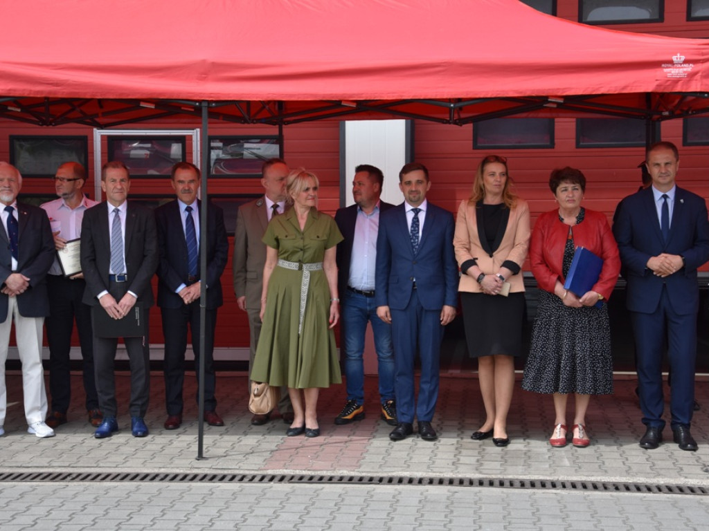 Strażaków święto w Ostrowcu Świętokrzyskim. Podziękowania i odznaczenia (zdjęcia)