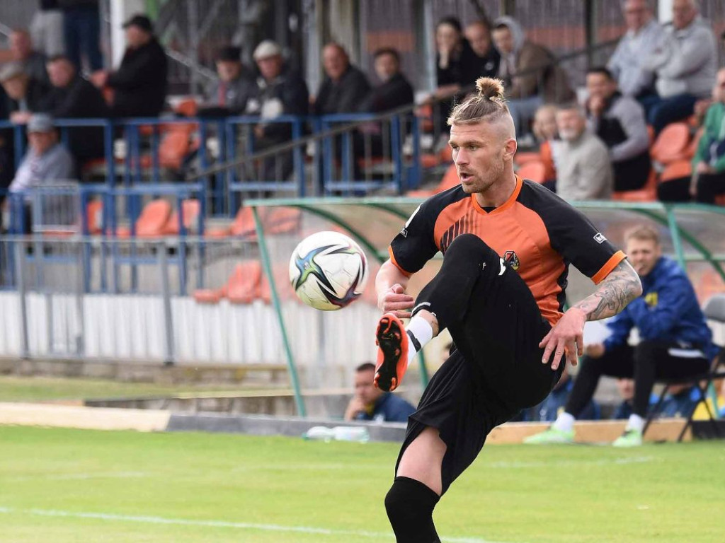 III liga piłkarska. Grupa IV. *KP KSZO 1929 Ostrowiec Świętokrzyski - Avia Świdnik 0:1