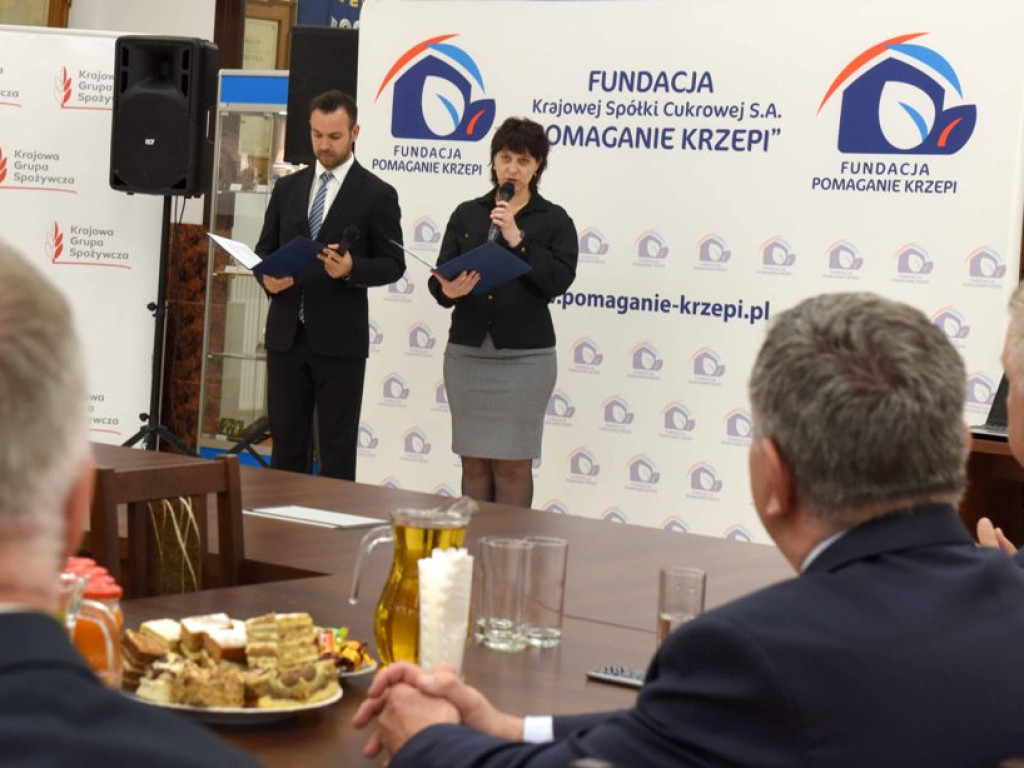 Uroczyste odsłonięcie muralu 