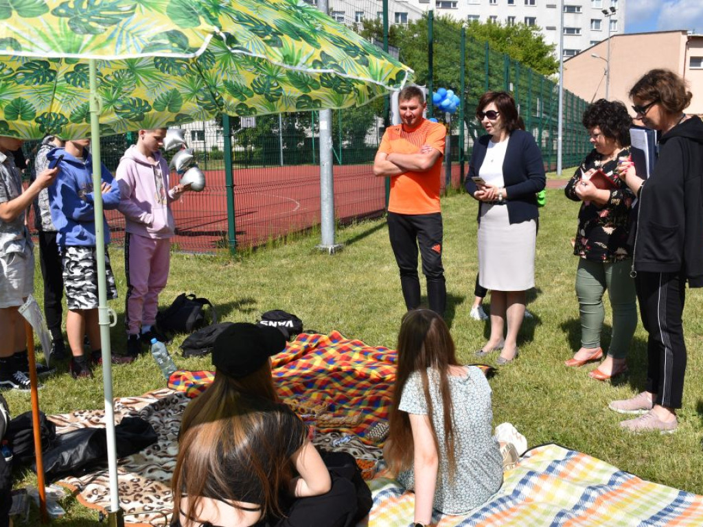 Piknik Eko Nomik na trawie