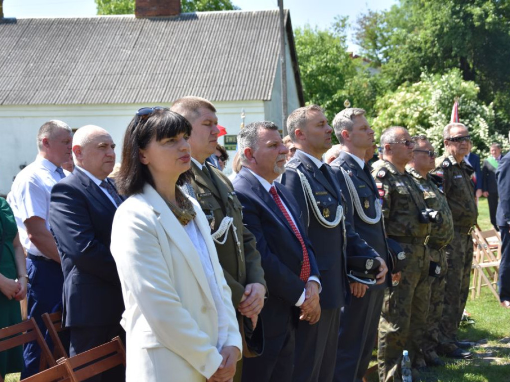 Patriotyczne obchody w Mominie (zdjęcia)