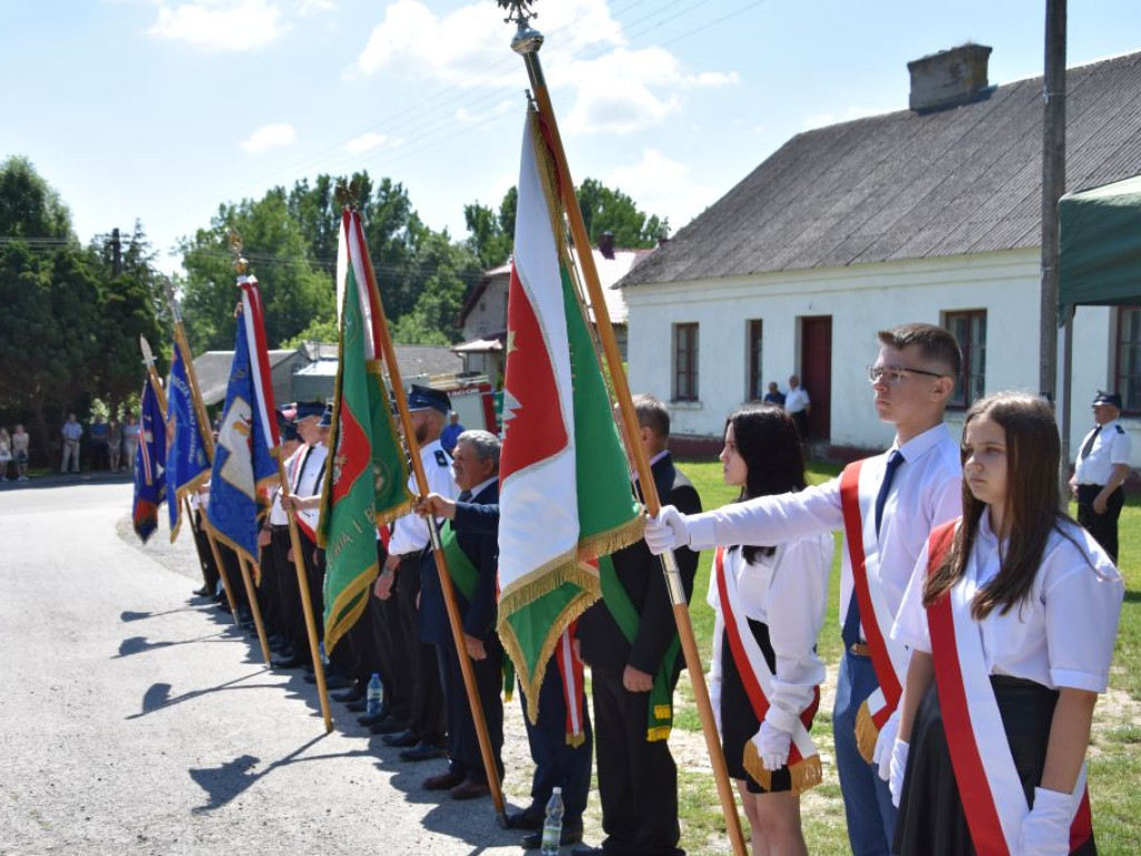 Patriotyczne obchody w Mominie (zdjęcia)