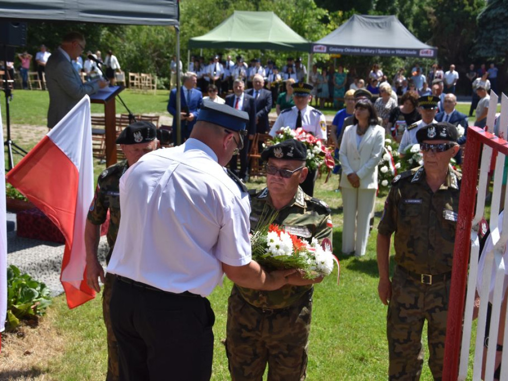 Patriotyczne obchody w Mominie (zdjęcia)