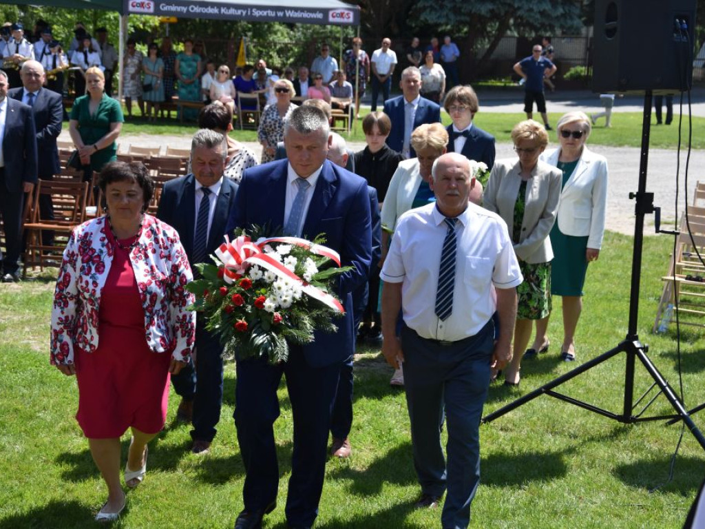 Patriotyczne obchody w Mominie (zdjęcia)