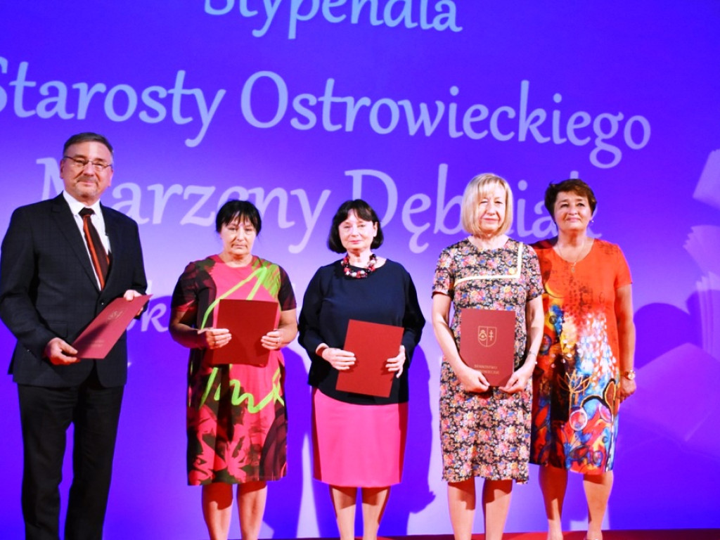 Stypendia ostrowieckiego starosty dla najlepszych! (zdjęcia)