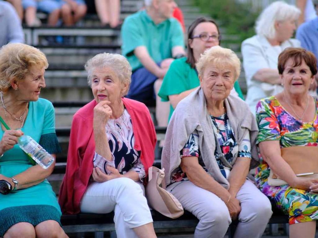 Tłumy na Nocy Świętojańskiej w Ostrowcu Świętokrzyskim! (zdjęcia, wideo)